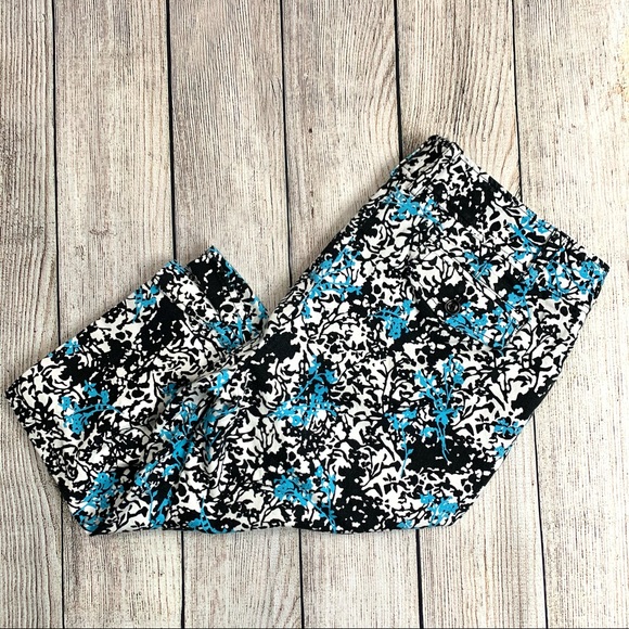 Ann Taylor Pants - Ann Taylor Multicolored Patterned Capri Pants